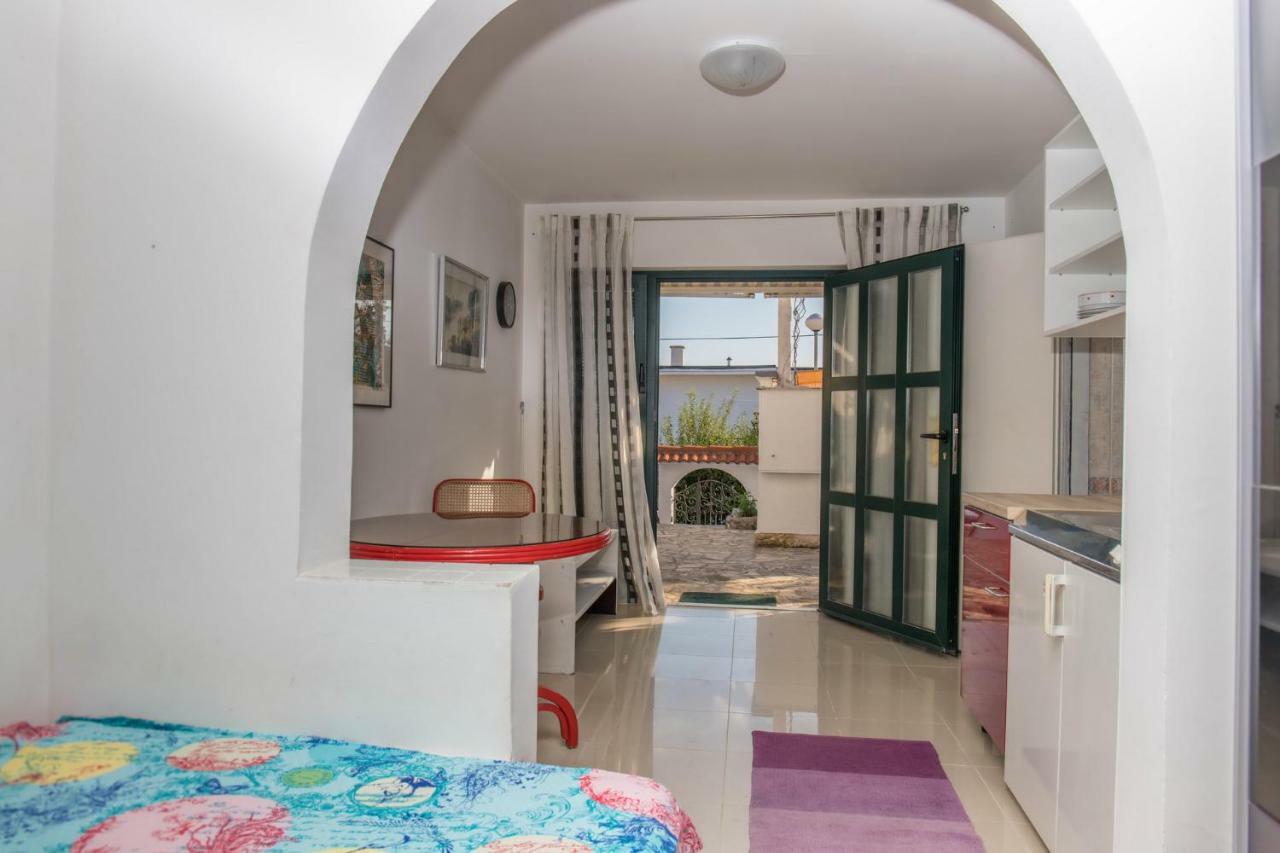 Villa Nika Selce Exterior foto
